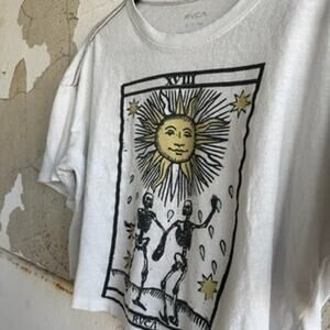 Altgirl Astrology Cropped Graphic‎ Tee